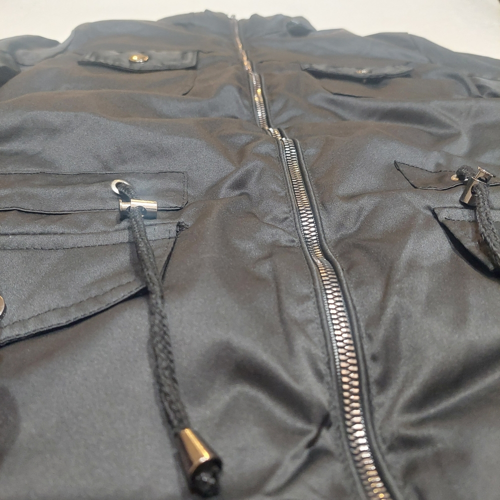 Women's Elegant Black Puffer Coat - Picture 7 of 7